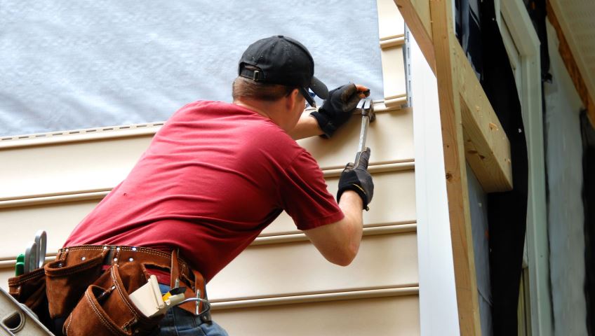 Siding Repairs - Fix It!® - Handyman - MA MetroWest